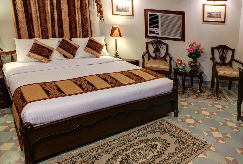 Palace On Ganges - Heritage Hotel Varanasi Cameră foto